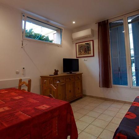 Appartement Les Clematites Ментона Екстериор снимка