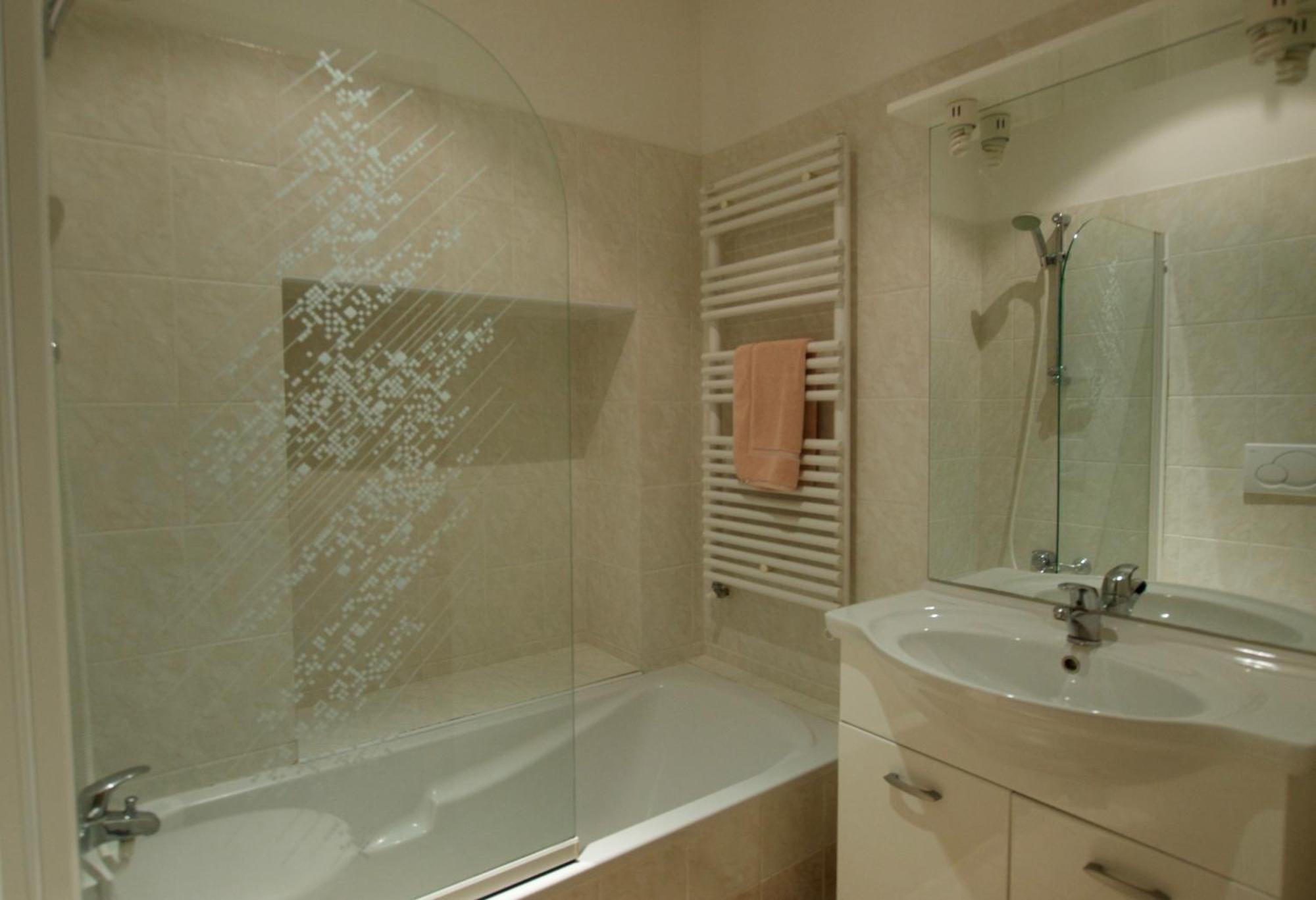 Appartement Les Clematites Ментона Екстериор снимка