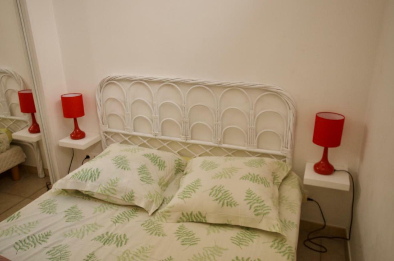 Appartement Les Clematites Ментона Екстериор снимка